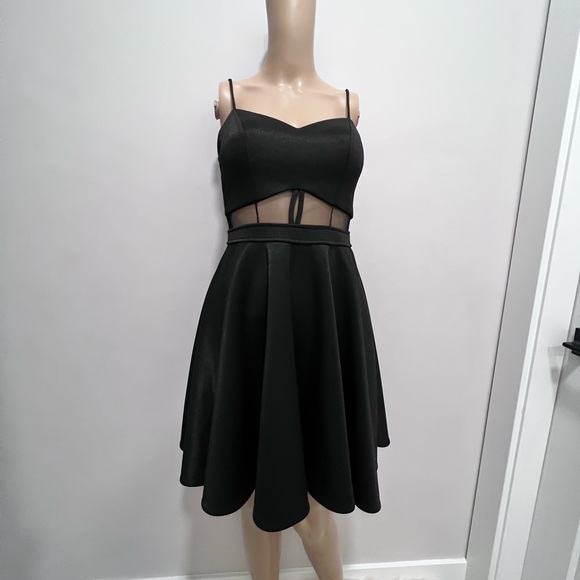 QA black dress size small - Picture 5 of 8